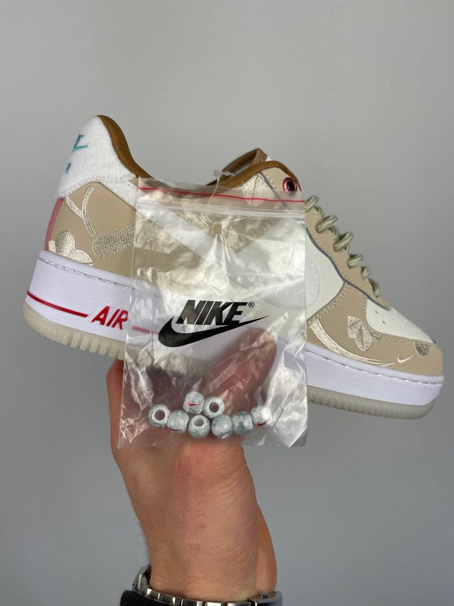 Кросівки Nike Air Force 1 07 LX Year Of The Rabbit