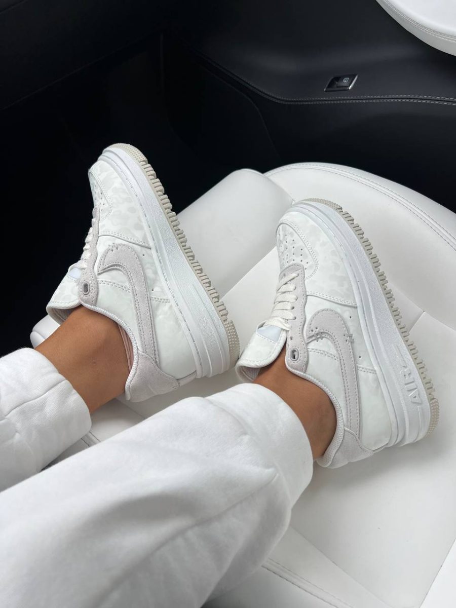 Кроссовки Nike Air Force 1 Low Luxe Summit White Bone