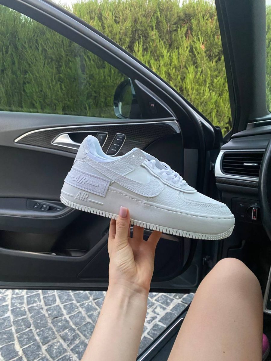 Кросівки Nike Air Force 1 Low Shadow Triple White