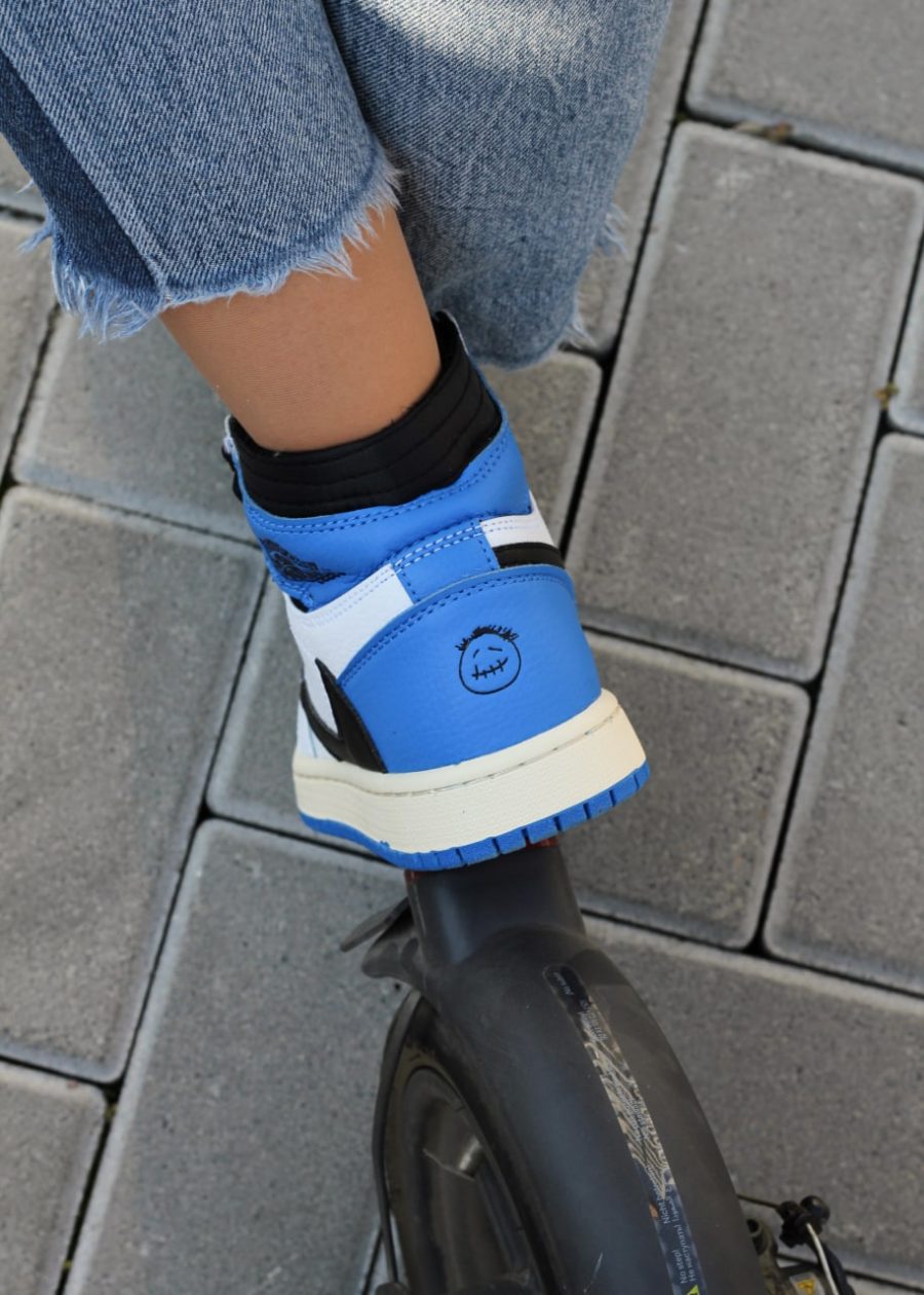 Кросівки Nike Air Jordan 1 High OG SP Fragment design x Travis Scott