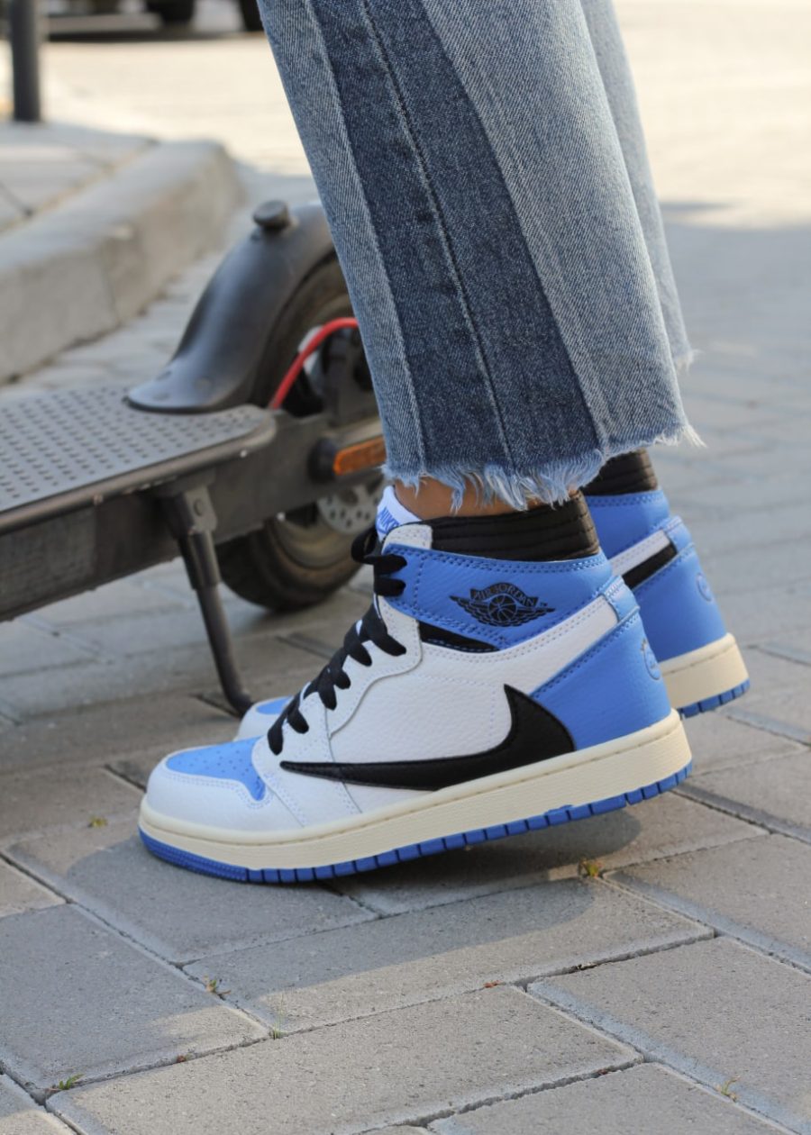 Кросівки Nike Air Jordan 1 High OG SP Fragment design x Travis Scott