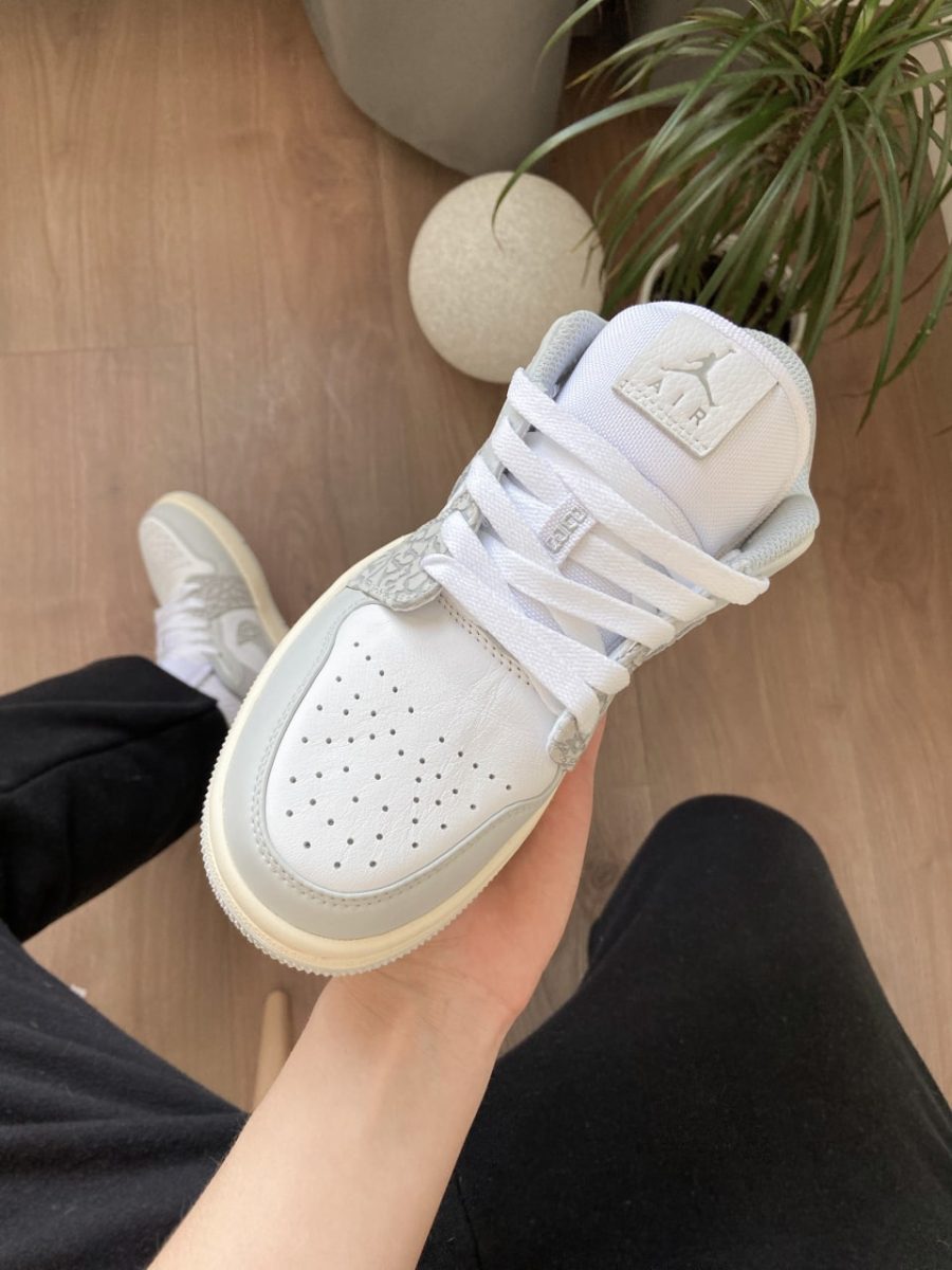 Кросівки Nike Air Jordan 1 Low Elephant Print