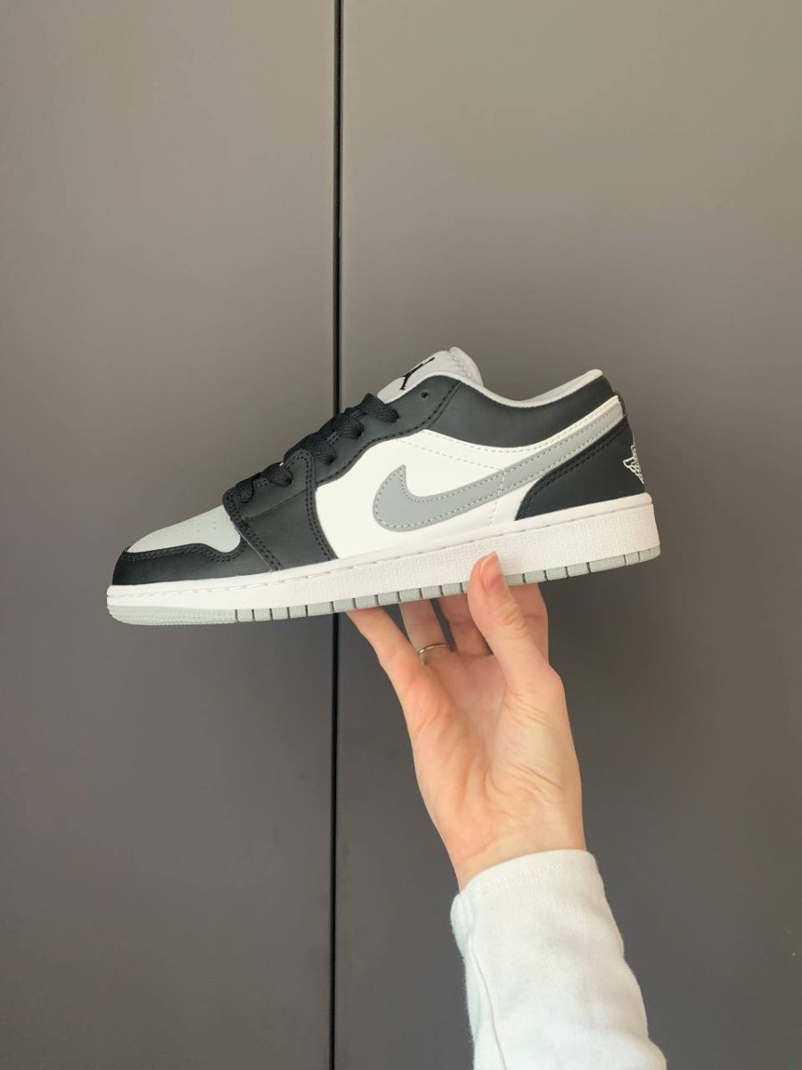 Кросівки Nike Air Jordan 1 Low Light Smoke Grey/White-Black