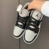 Кросівки Nike Air Jordan 1 Low Light Smoke Grey/White-Black