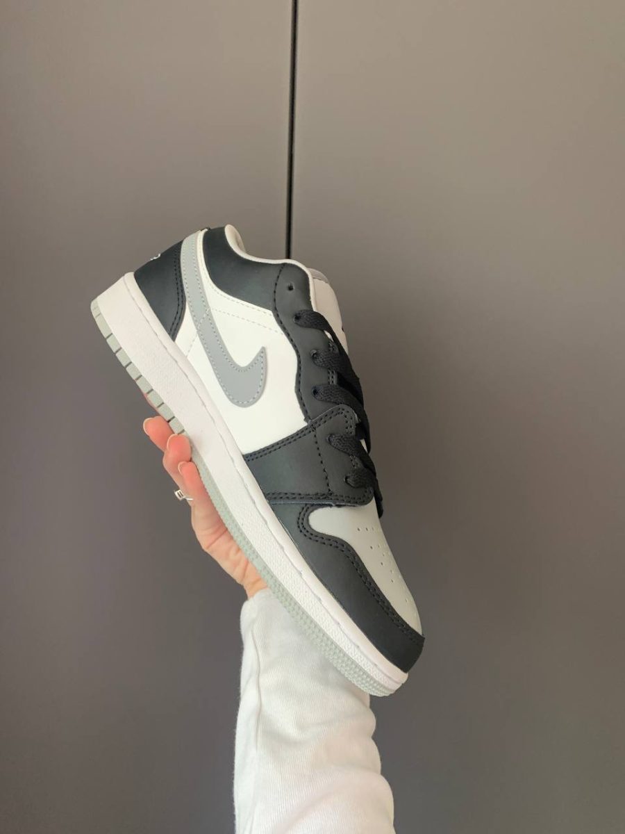 Кросівки Nike Air Jordan 1 Low Light Smoke Grey/White-Black