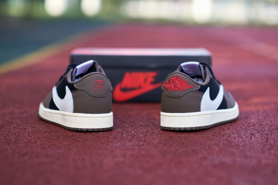 Кросівки Nike Air Jordan 1 Low x Travis Scott Mocha