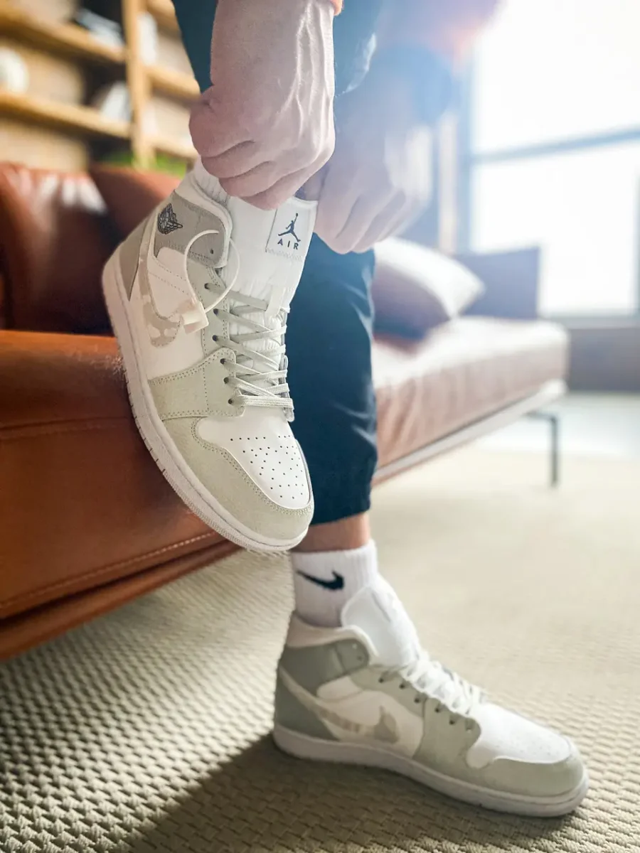 Кроссовки Nike Air Jordan 1 Mid Grey Camo