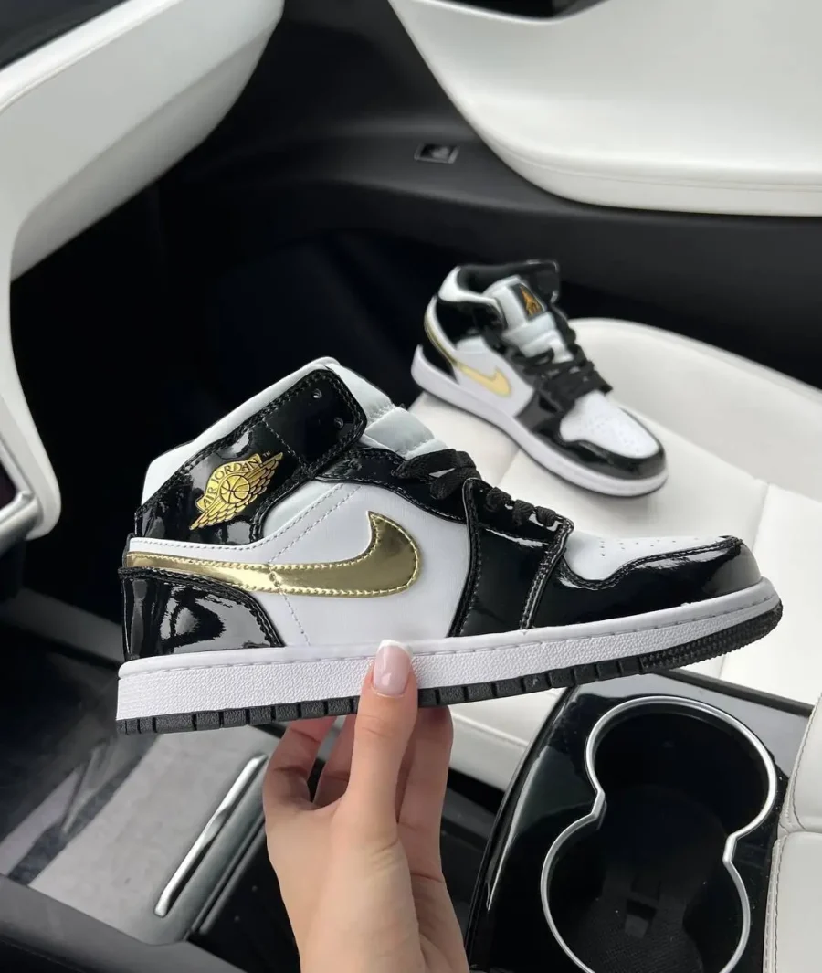 Кросівки Nike Air Jordan 1 Mid Patent Golden Black