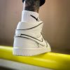 Кроссовки Nike Air Jordan 1 Mid SE Iridescent Reflective White