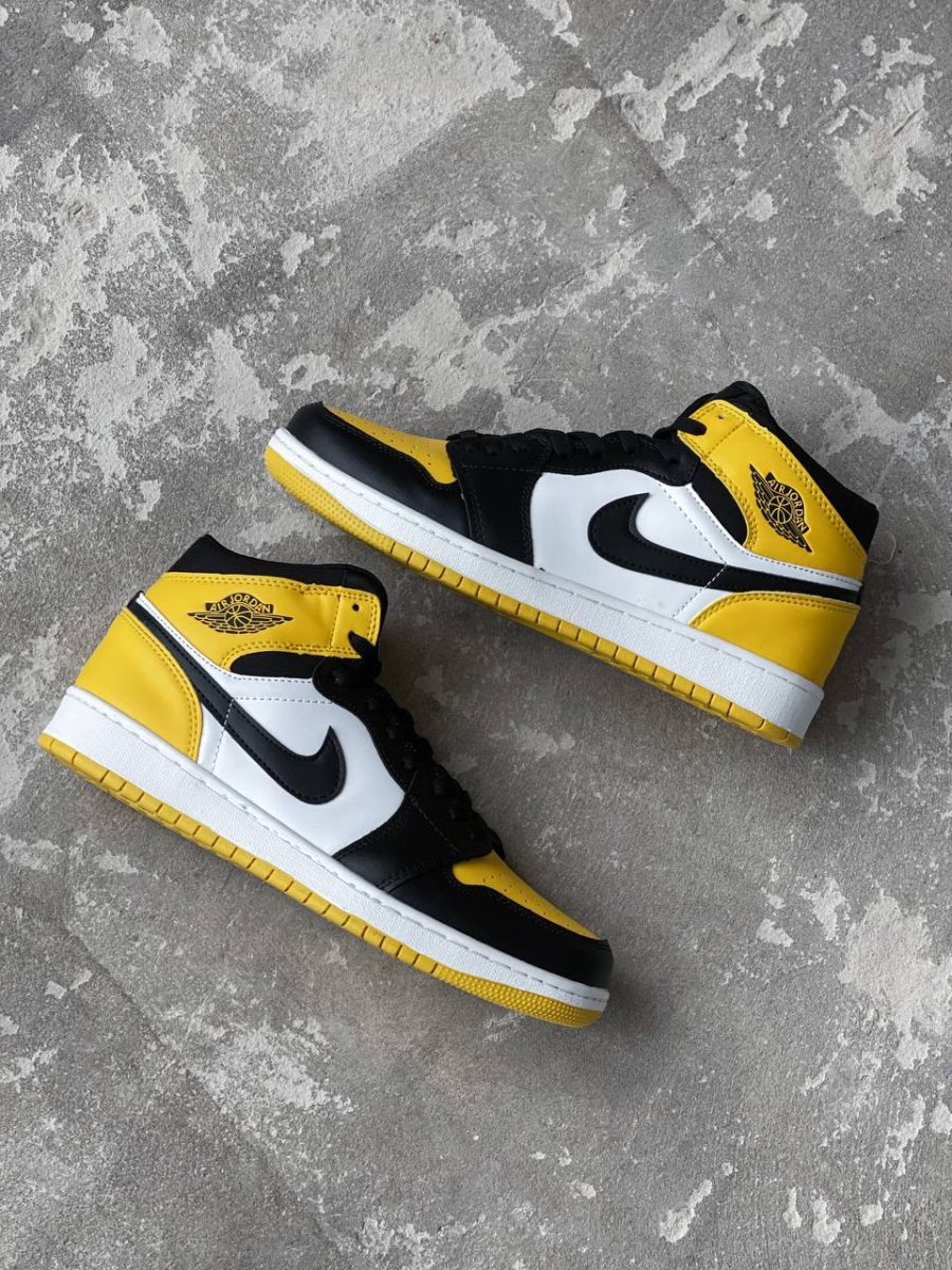 Кросівки Nike Air Jordan 1 Mid Yellow Toe/Black