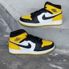 Кросівки Nike Air Jordan 1 Mid Yellow Toe/Black