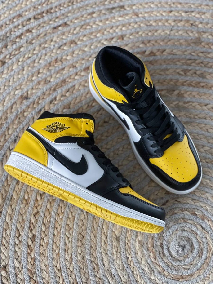 Кросівки Nike Air Jordan 1 Mid Yellow Toe/Black