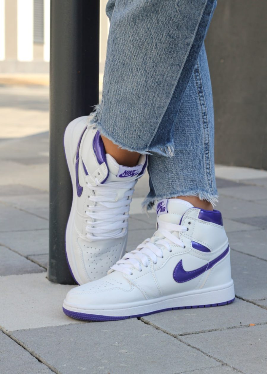 Кросівки Nike Air Jordan 1 Retro High Court Purple
