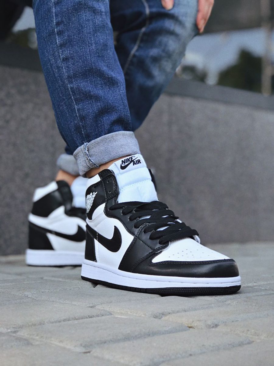 Кросівки Nike Air Jordan 1 Retro High OG Black White