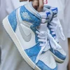 Кросівки Nike Air Jordan 1 Retro High OG Hyper Royal