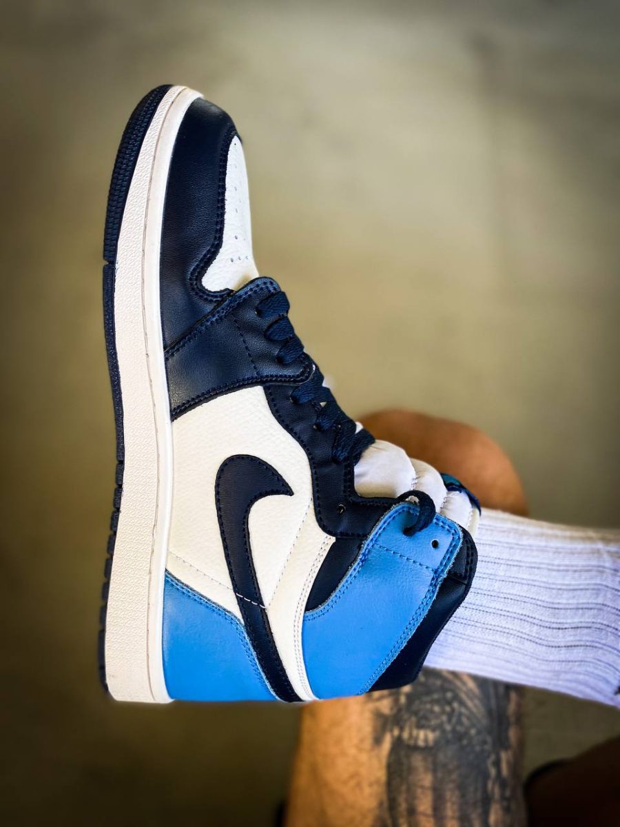 Кросівки Nike Air Jordan 1 Retro High OG Obsidian/University Blue