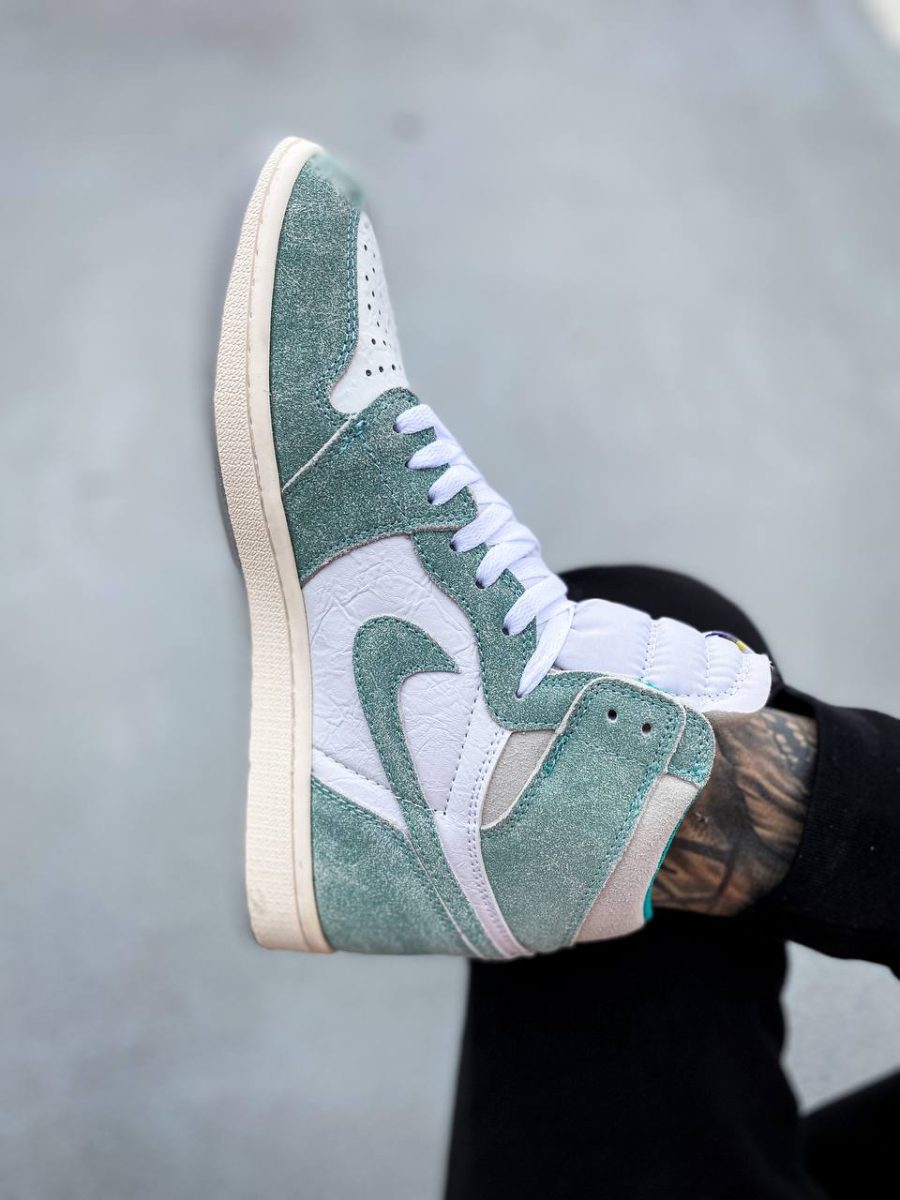 Кросівки Nike Air Jordan 1 Retro High OG Turbo Green