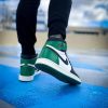 Кроссовки Nike Air Jordan 1 Retro High Pine Green