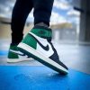 Кроссовки Nike Air Jordan 1 Retro High Pine Green