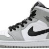 Кроссовки Nike Air Jordan 1 Retro Mid Smoke Grey