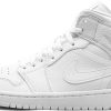 Кроссовки Nike Air Jordan 1 Retro Mid White