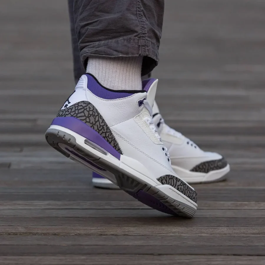 Кроссовки Nike Air Jordan 3 Retro Dark Iris