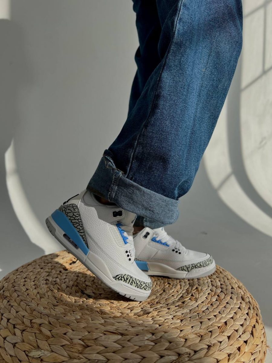 Кроссовки Nike Air Jordan 3 Retro UNC