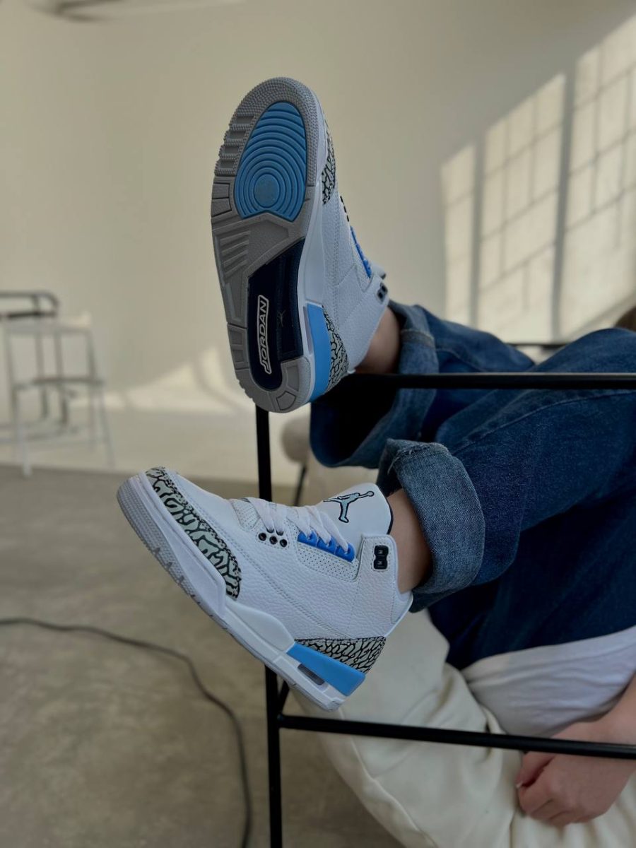 Кроссовки Nike Air Jordan 3 Retro UNC