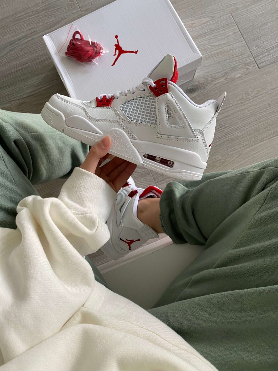 Кросівки Nike Air Jordan 4 Retro Metallic Orange