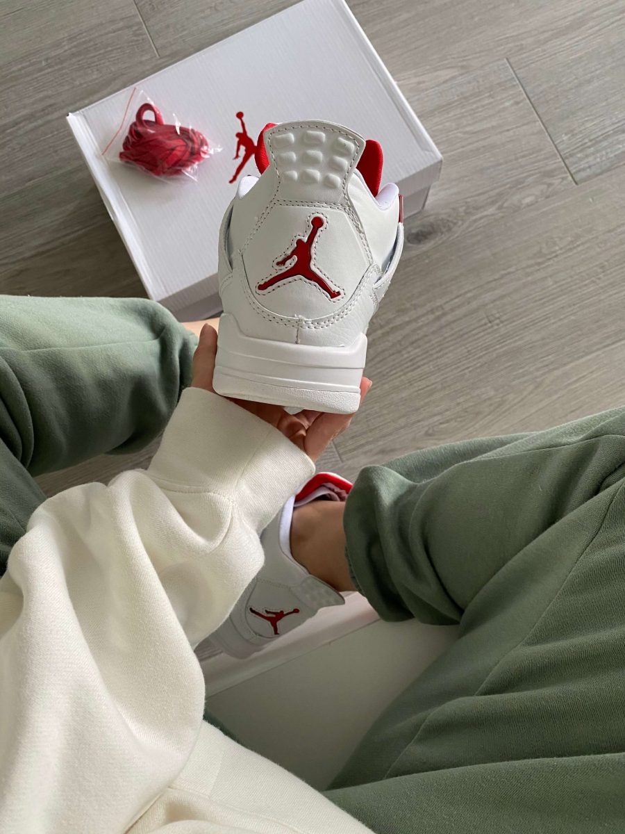 Кросівки Nike Air Jordan 4 Retro Metallic Orange