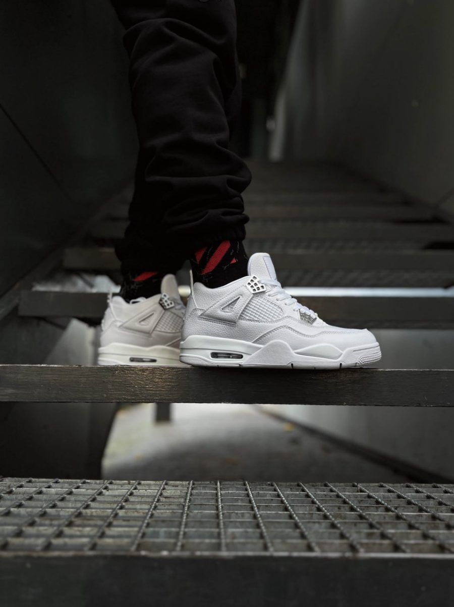 Кросівки Nike Air Jordan 4 Retro Pure Money 2017