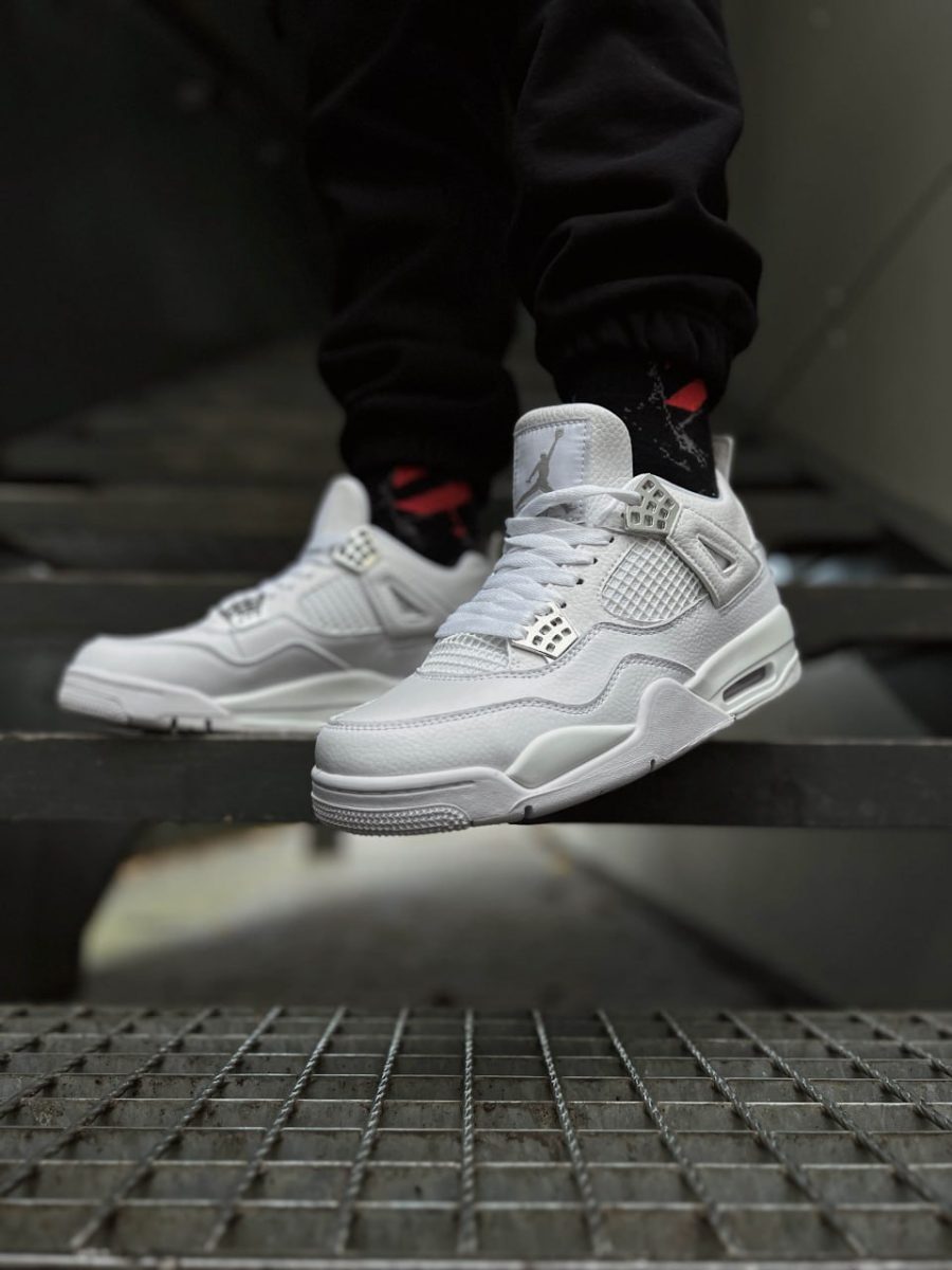 Кросівки Nike Air Jordan 4 Retro Pure Money 2017