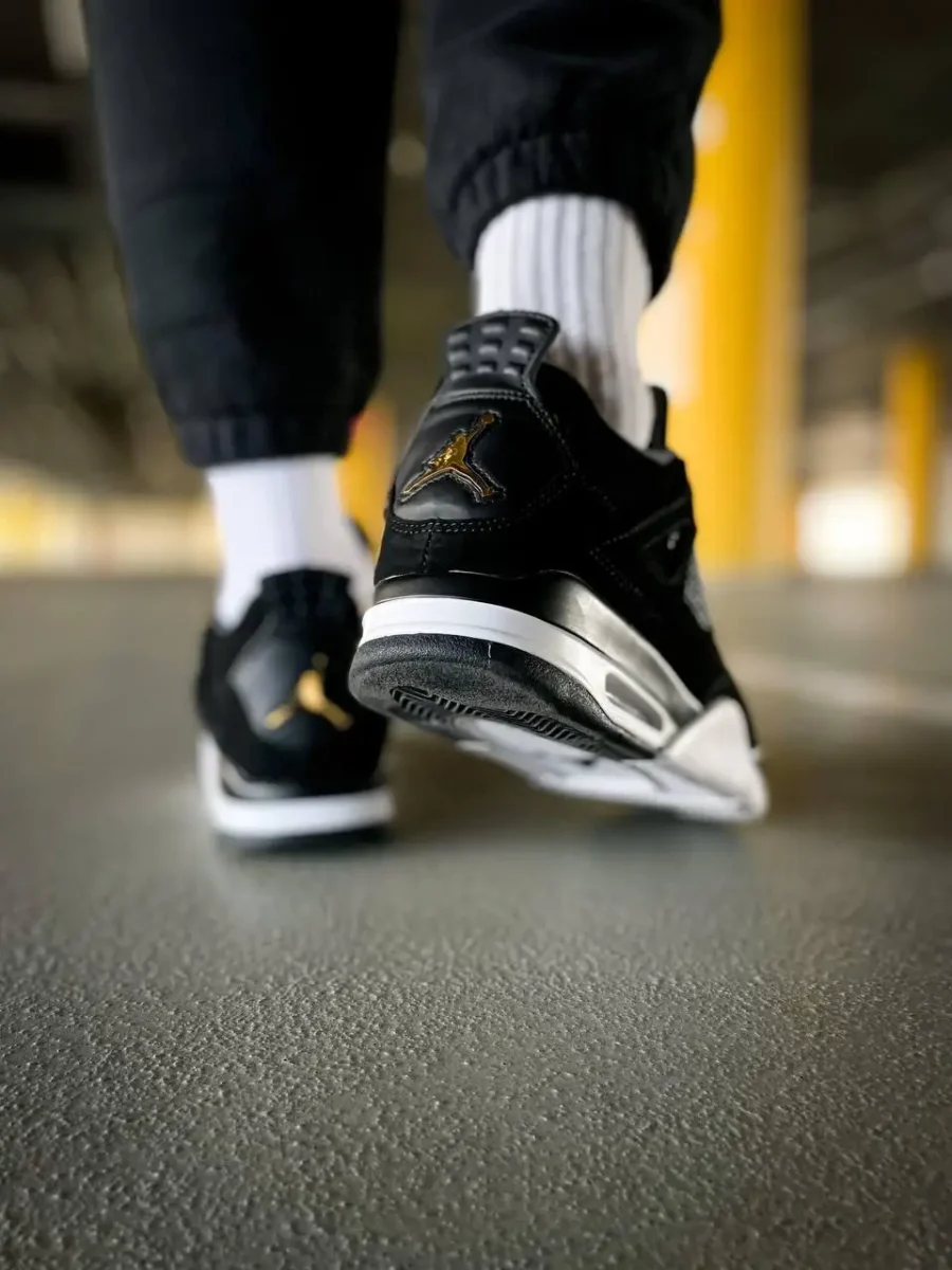 Кроссовки Nike Air Jordan 4 Retro Royalty Black/Metallic Gold-White
