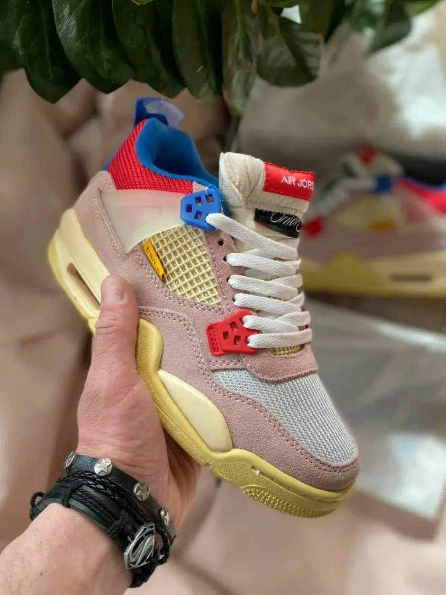 Кросівки Nike Air Jordan 4 Retro SP Union Guava Ice