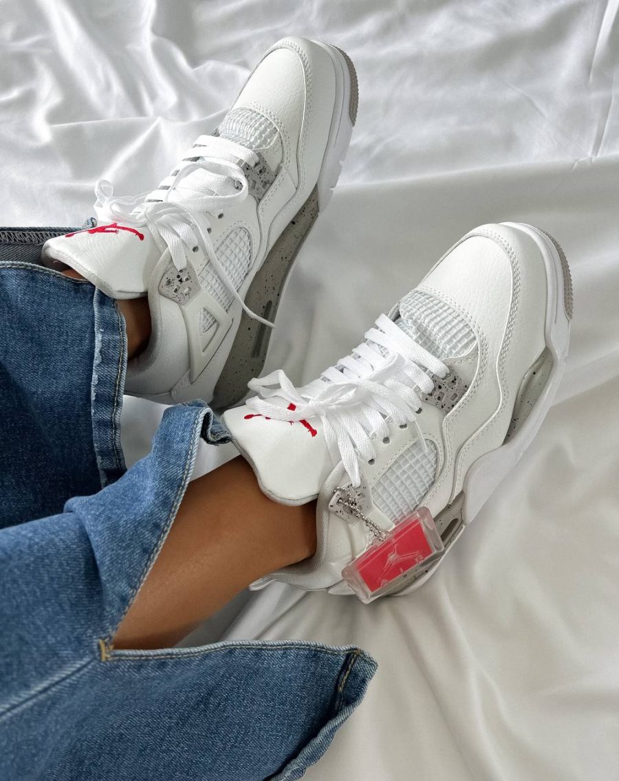 Кросівки Nike Air Jordan 4 Retro White Oreo