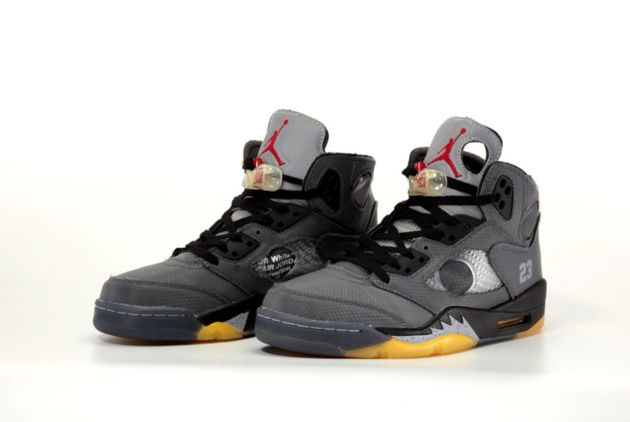 Кросівки Nike Air Jordan 5 X Off-White Retro SP Muslin