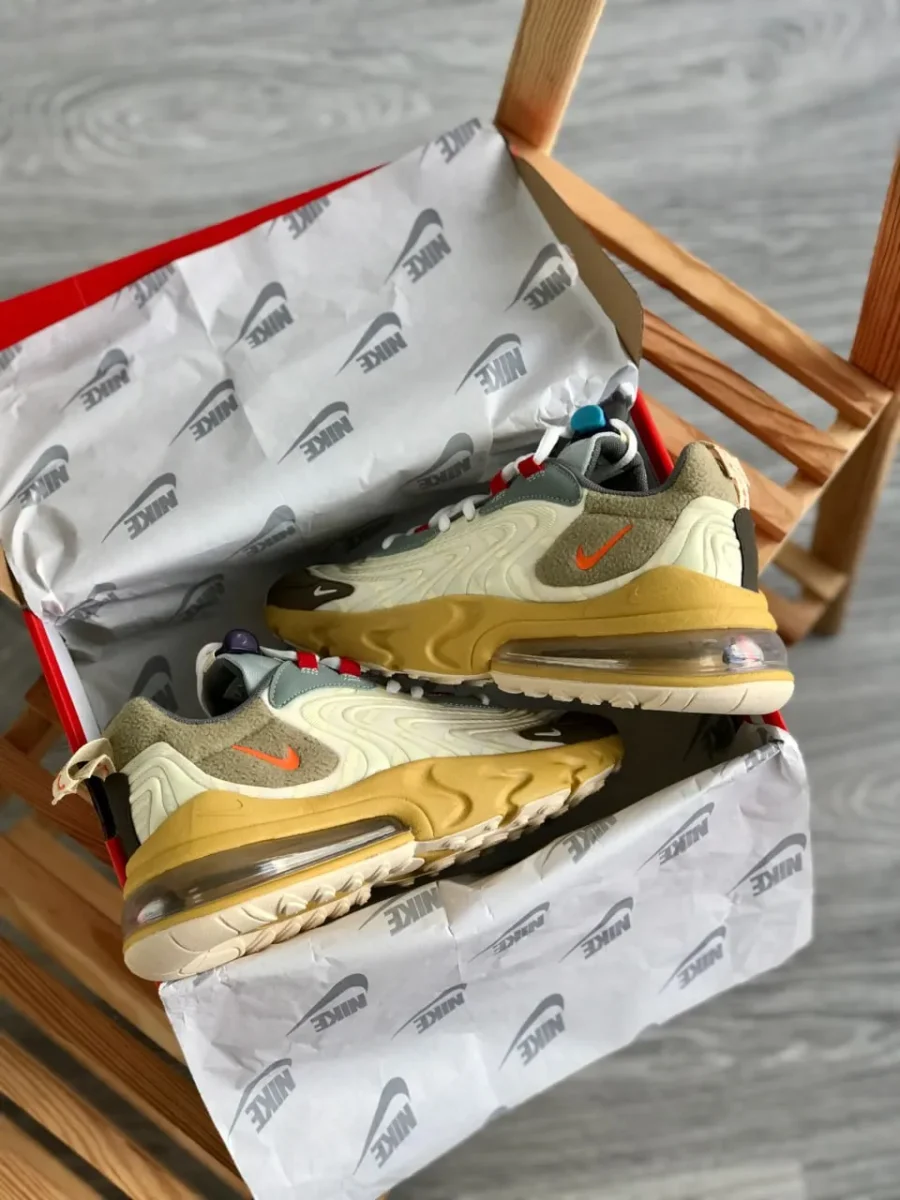 Кроссовки Nike Air Max 270 React x Travis Scott Cactus Trails