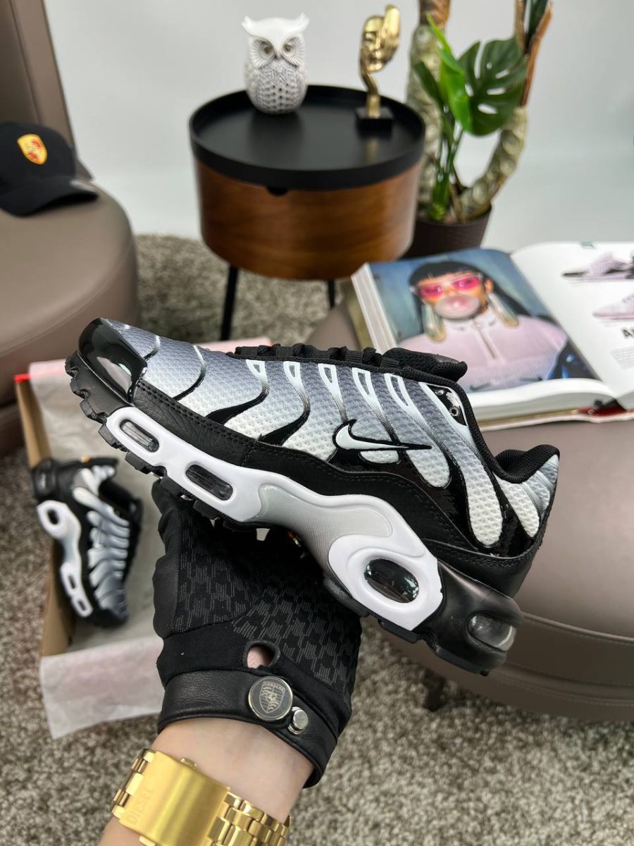 Кросівки Nike Air Max TN Black Silver