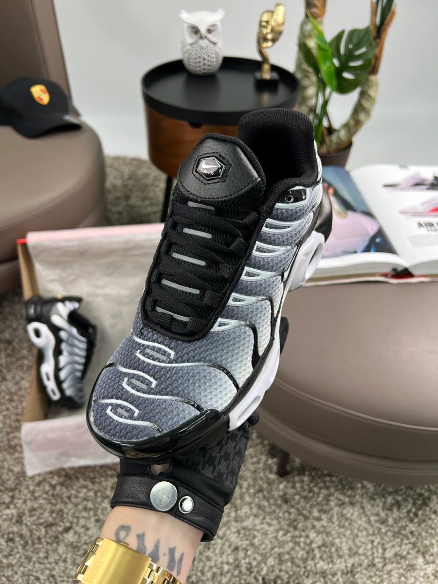 Кросівки Nike Air Max TN Black Silver