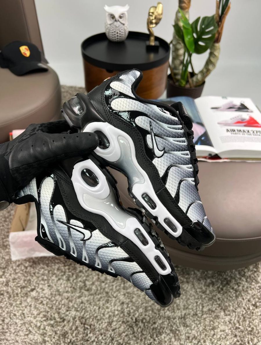 Кросівки Nike Air Max TN Black Silver