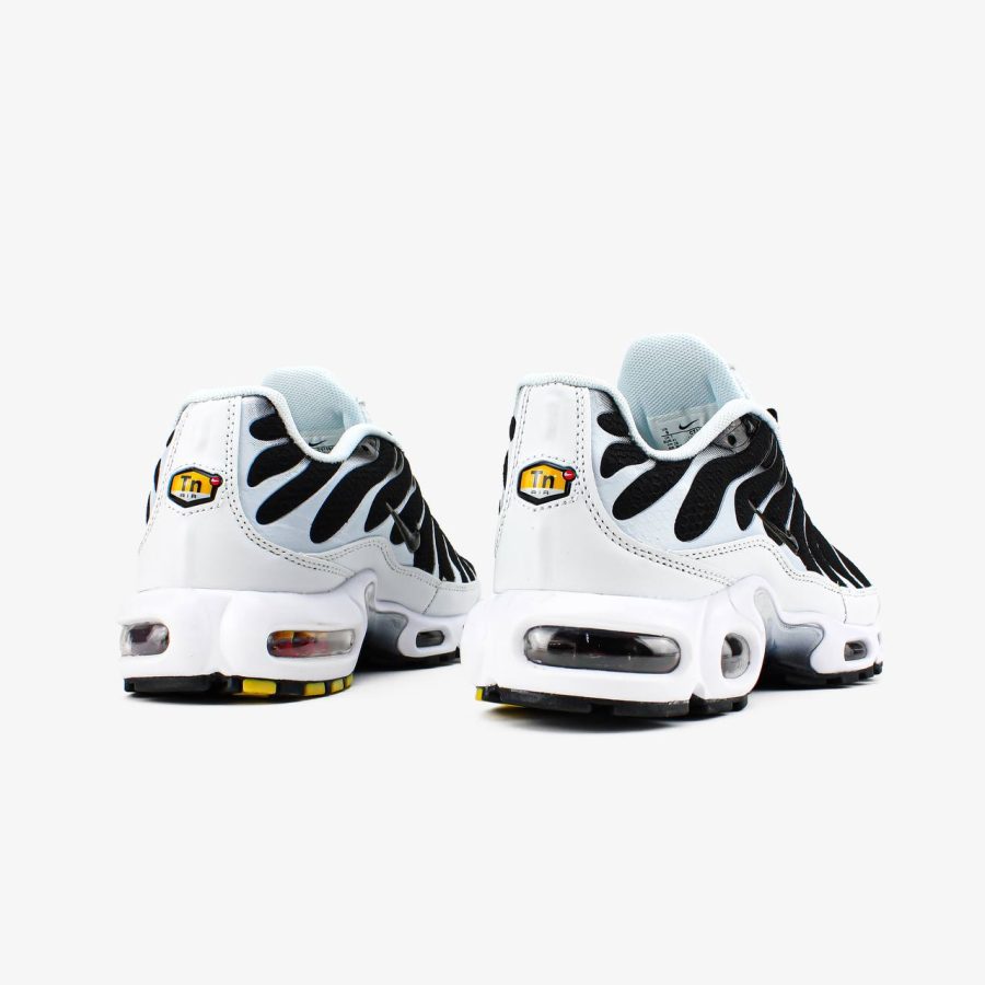 Кросівки Nike Air Max Plus TN Black/White