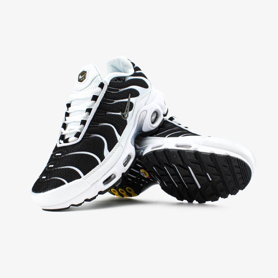 Кросівки Nike Air Max Plus TN Black/White