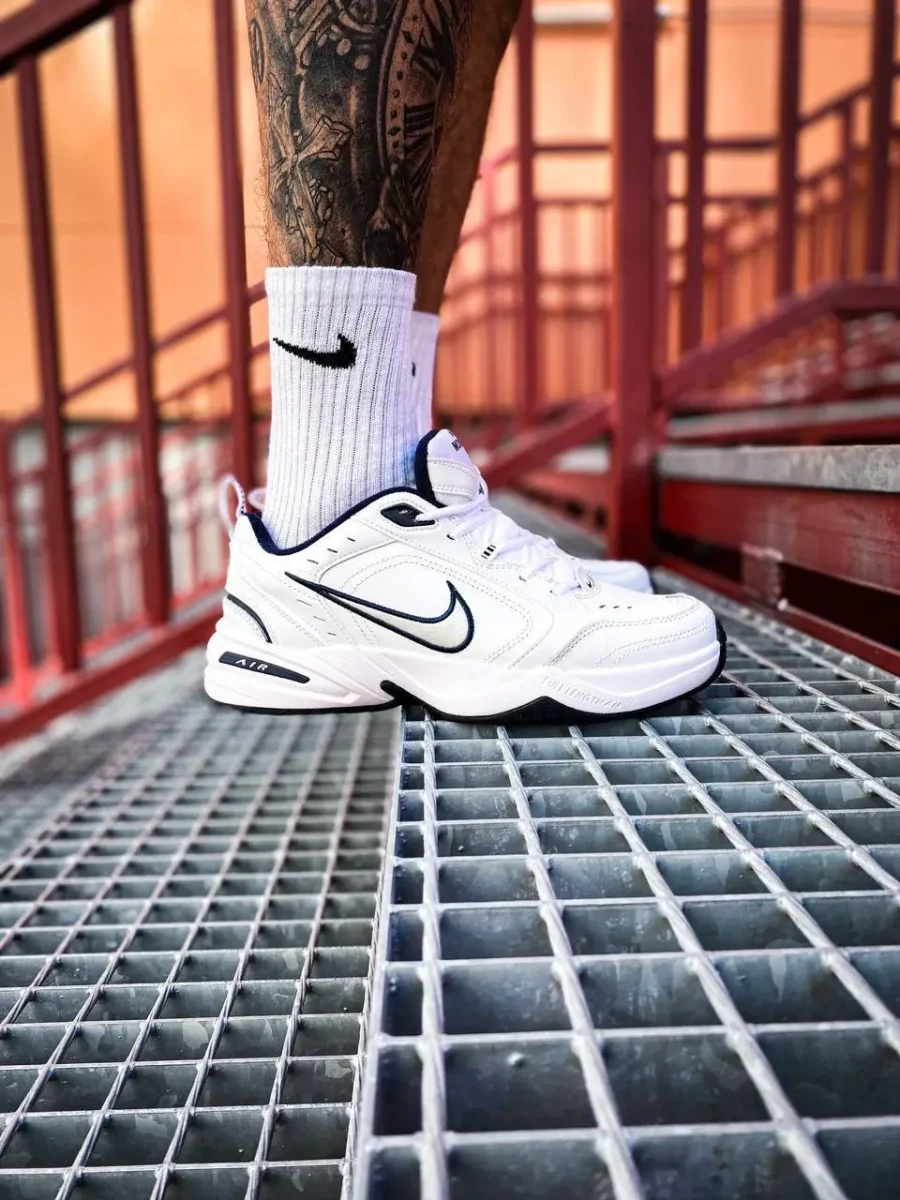 Кросівки Nike Air Monarch IV White/Silver
