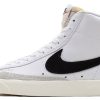 Кроссовки Nike Blazer Mid Vintage ’77 White/Black