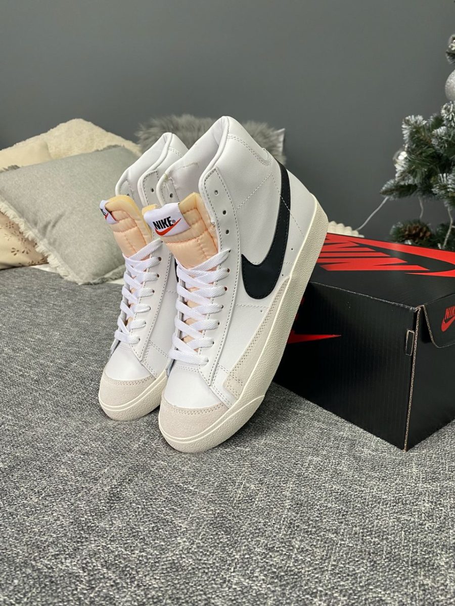 Кроссовки Nike Blazer Mid Vintage ’77 White/Black