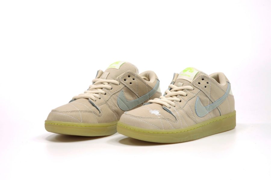 Кросівки Nike Dunk Low SB Mummy
