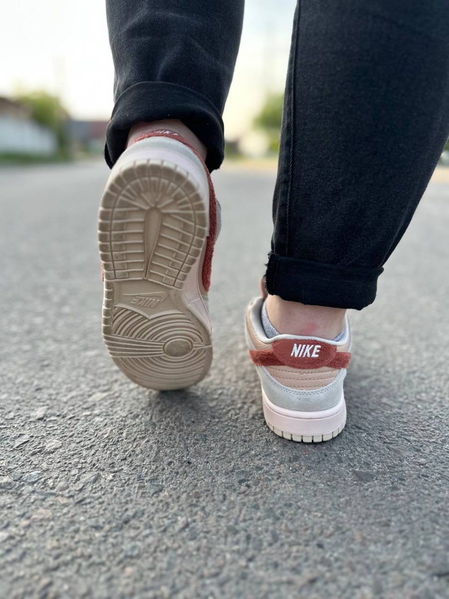 Кросівки Nike SB Dunk Low Terry Swoosh