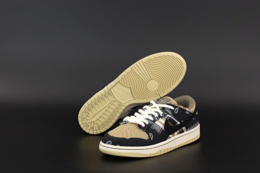 Кросівки Nike SB Dunk Low Travis Scott