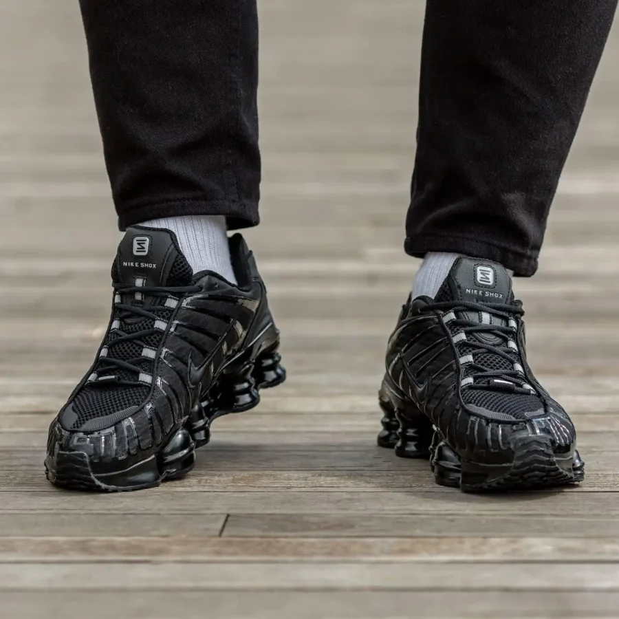 Кросівки Nike Shox TL Black Fury