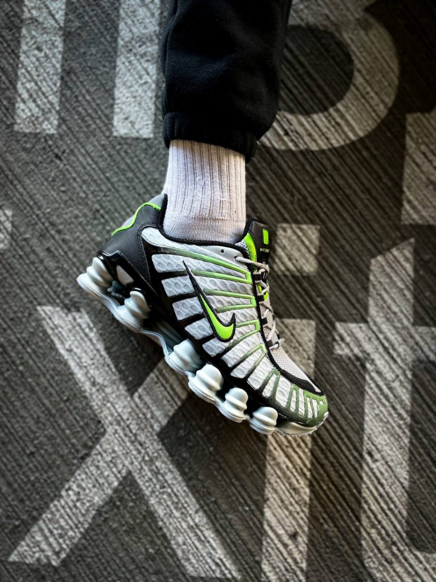 Кроссовки Nike Shox TL Wolf Grey/Lime Blast